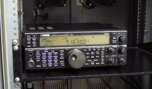 TS-590 in rack.